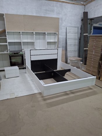 Кровать парящая Амалия (Росток) в Екатеринбурге - mebel-e96.ru