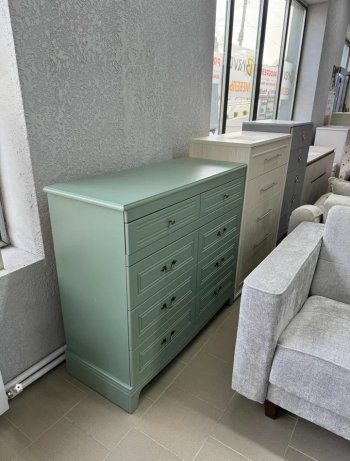 Комод 8 ящиков Лорето, зеленый самшит (БМ) в Екатеринбурге - mebel-e96.ru
