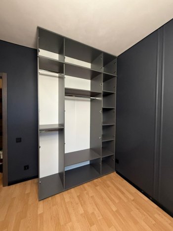 Шкаф 1600 мм 4-х створчатый Норд с антресолью графит (Миф) в Екатеринбурге - mebel-e96.ru